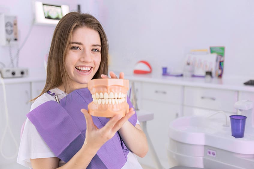 ortodoncia-niña-clinica-dental-asturias-oviedo-gijon
