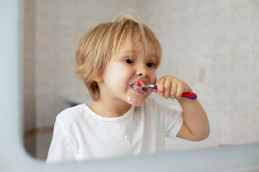 edad-higiene-dental-niños-oviedo-dentista